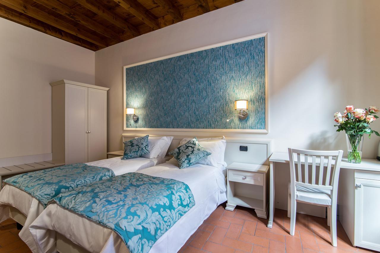 B&B Residenza Di Via Fontana Lucca Kültér fotó